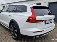 używany Volvo V60 CC PANORAMA FULL LED SKORA SERWIS