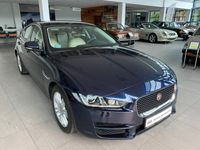 używany Jaguar XE 2dm 180KM 2017r. 56 247km