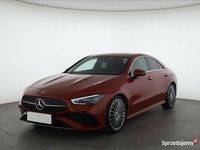 Używany Mercedes CLA200 163 KM (119 kW) 2023 Czerwony Sedan/Limuzyna