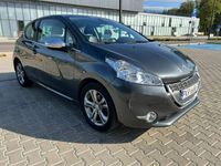 używany Peugeot 208 1.2dm 82KM 2015r. 87 220km