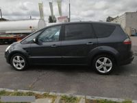 używany Ford S-MAX 1.8dm 125KM 2009r. 144 000km