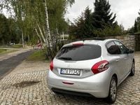 Używany Peugeot 208 Allure 92 KM (67 kW) 2012 Hatchback