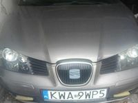 Używany Seat Ibiza 2003 Srebrny Sedan/Limuzyna