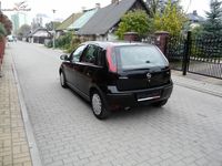 Używany Opel Corsa 98 KM (72 kW) 2004 Czarny Hatchback