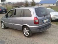 używany Opel Zafira 2.2dm 125KM 2005r. 217 000km