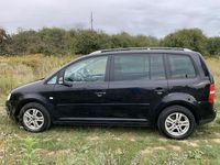 używany VW Touran 2.0 TDI Climatronic Webasto Hak 2 komplety