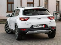 Używany Kia Stonic GT-Line 115 KM (84 kW) 2020 Biały (metalik) SUV