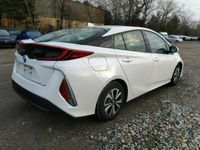 używany Toyota Prius Prime 2017, 1.8L, porysowany lakier