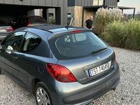 używany Peugeot 207