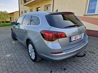 używany Opel Astra 1.6dm 136KM 2014r. 169 422km