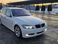 używany BMW 330 E91 D M57 naped tył cała oryginal bez korozji doinwestowana