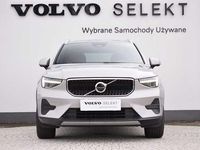 Używany Volvo XC40 163 KM (119 kW) 2024 Srebrny SUV