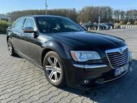 Używany Lancia Thema 239 KM (175 kW) 2013 Czarny Sedan/Limuzyna