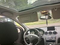 używany Peugeot 308 lift światła LED panorama klimatronik AUTOMAT