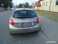 używany Peugeot 208 1,6HDI 2015r Tablet Nawigacja Klima Pdc