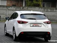 Używany Mazda 3 100 KM (73 kW) 2014 Biały Hatchback