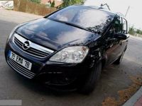 używany Opel Zafira 1.7dm 125KM 2008r. 169 000km