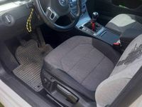 Używany VW Passat 2011 Biały Sedan/Limuzyna