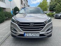 Używany Hyundai Tucson 116 KM (85 kW) 2015 Złoty SUV