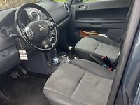 używany Mitsubishi Colt 1.3i (2 kpl. kół) automatic/tiptronic