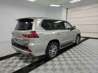 używany Lexus LX570 