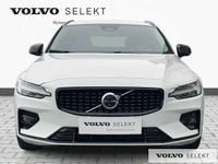 Używany Volvo V60 197 KM (144 kW) 2025 Biały Kombi
