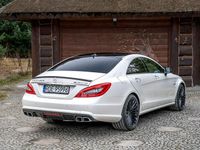 używany Mercedes CLS63 AMG AMG 5.5dm 585KM 2013r. 57 442km