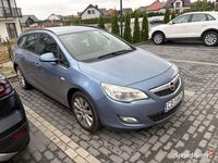 Używany Opel Astra 2010 Niebieski Kombi