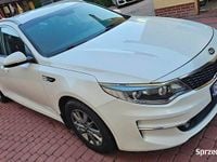 Używany Kia Optima 141 KM (103 kW) 2017 Biały Kombi