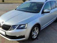 Używany Skoda Octavia 2019 Srebrny Kombi