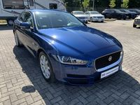 Używany Jaguar XE 250 KM (183 kW) 2016 Niebieski Sedan/Limuzyna