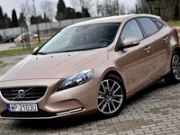 Używany Volvo V40 115 KM (84 kW) 2014 Beżowy (metalik) Hatchback