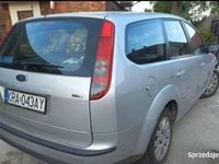 Używany Ford Focus 2007 Srebrny Kombi