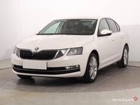 Używany Skoda Octavia 150 KM (110 kW) 2017 Biały Hatchback