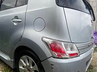 Używany Daihatsu Materia 2008 Minivan