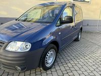 używany VW Caddy 1.6dm 102KM 2009r. 237 000km