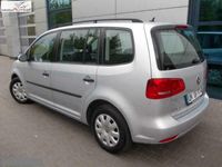 używany VW Touran 1.6dm 105KM 2010r. 165 000km