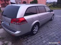 używany Opel Vectra Vectra c lift 2.2 benzyna uszkodzony całość lub czescic lift 2.2 benzyna uszkodzony całość lub czesci