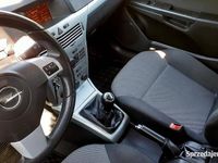 Używany Opel Astra GTC 2009 Brązowy Hatchback