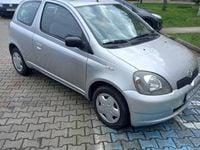 Używany Toyota Yaris 68 KM (50 kW) 1999