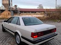 Używany Audi V8 1992 Sedan/Limuzyna