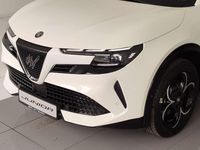 używany Alfa Romeo Junior Ibrida Ibrida SPECIALE 1.2 145 KM (107 kW) eDCT6 MHEV