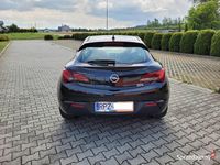 Używany Opel Astra GTC 2013 Czarny Coupe
