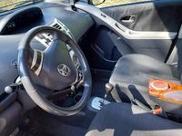 używany Toyota Yaris 2005r., 1.4 D4D, 66 KW, automat, 198 tyś. km.