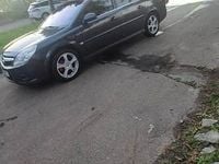 Używany Opel Vectra Cosmo 2005 Granatowy Kombi