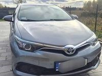 Używany Toyota Auris 132 KM (97 kW) 2018 Srebrny Kombi