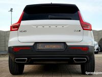 używany Volvo XC40 R-DESIGN nawi ful led SKÓRA ACC 4X4 biała per...