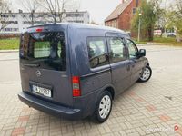 używany Opel Combo 1.2dm 75KM 2008r. 223 000km