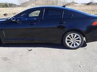 Używany Jaguar XF 2013 Czarny Sedan/Limuzyna