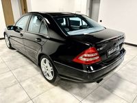 używany Mercedes C32 AMG AMG 3.2dm 354KM 2001r. 247 000km